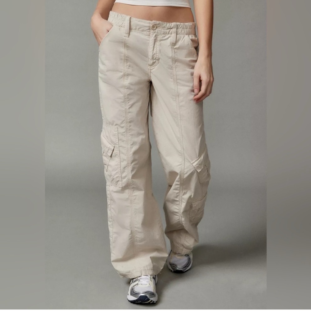 BDG Urban Outfitters Y2K Beige Cargo Pants